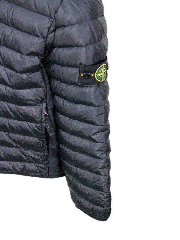 ダウンジャケット - 黒 shop online: STONE ISLAND