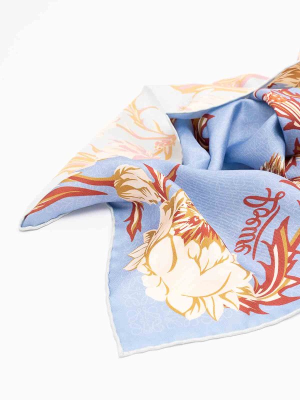 Écharpe - Bleu Clair shop online: LOEWE
