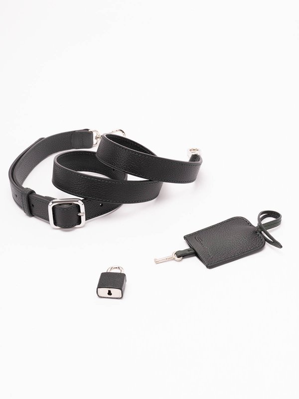 Luggage & Travel bags shop online Duffle Bag
