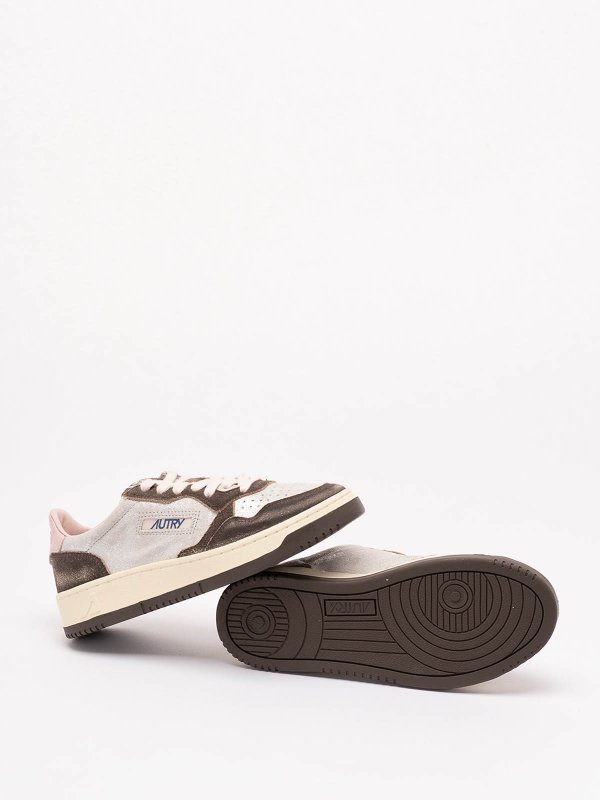 スニーカー - 銀 shop online: AUTRY