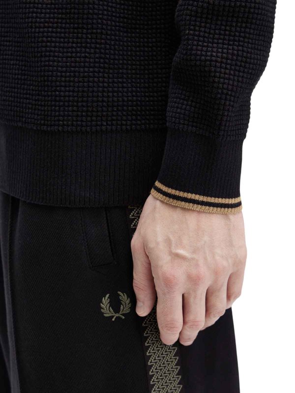 The Best Shops FRED PERRY: Black Shirt