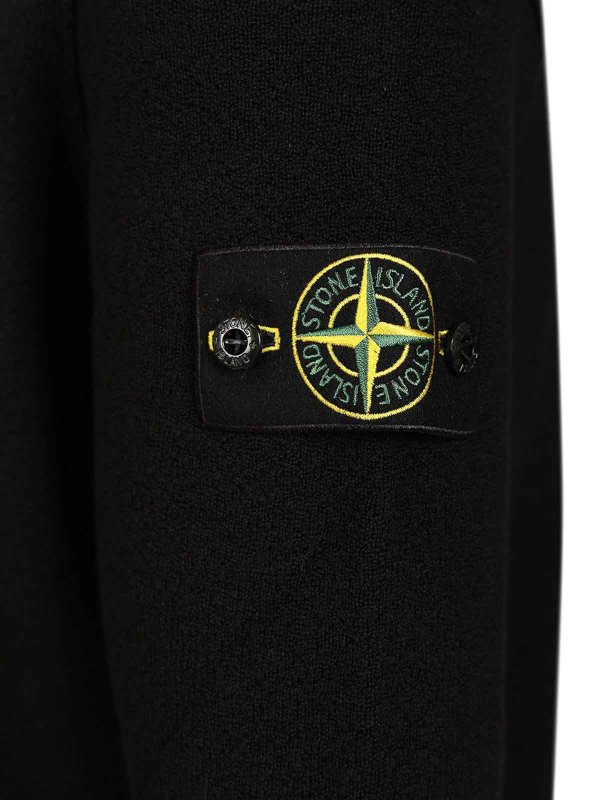 クルーネック - 黒 shop online: STONE ISLAND