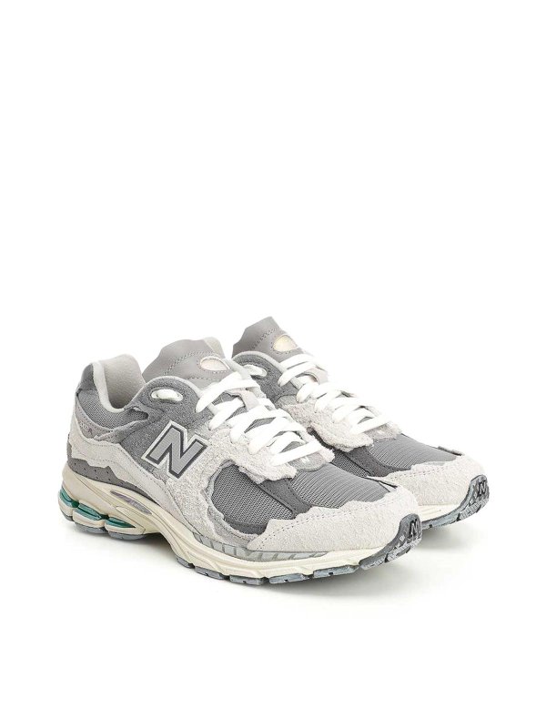 NEW BALANCE: Chaussures de sport online - Baskets - 2002R