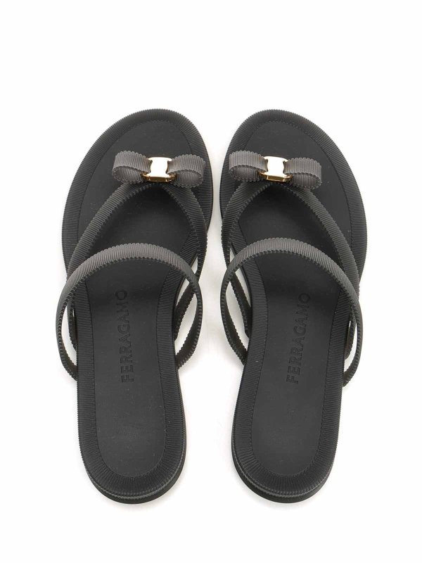SALVATORE FERRAGAMO buy online サンダル - 黒