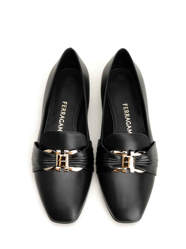 SALVATORE FERRAGAMO buy online ローファー - 黒