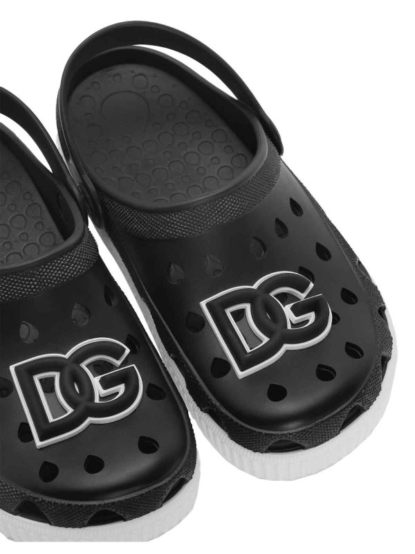 フラットシューズ - 黒 shop online: DOLCE & GABBANA