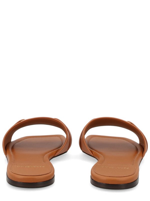 フラットシューズ - ライトブラウン shop online: SALVATORE FERRAGAMO