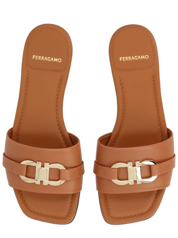 SALVATORE FERRAGAMO buy online フラットシューズ - ライトブラウン