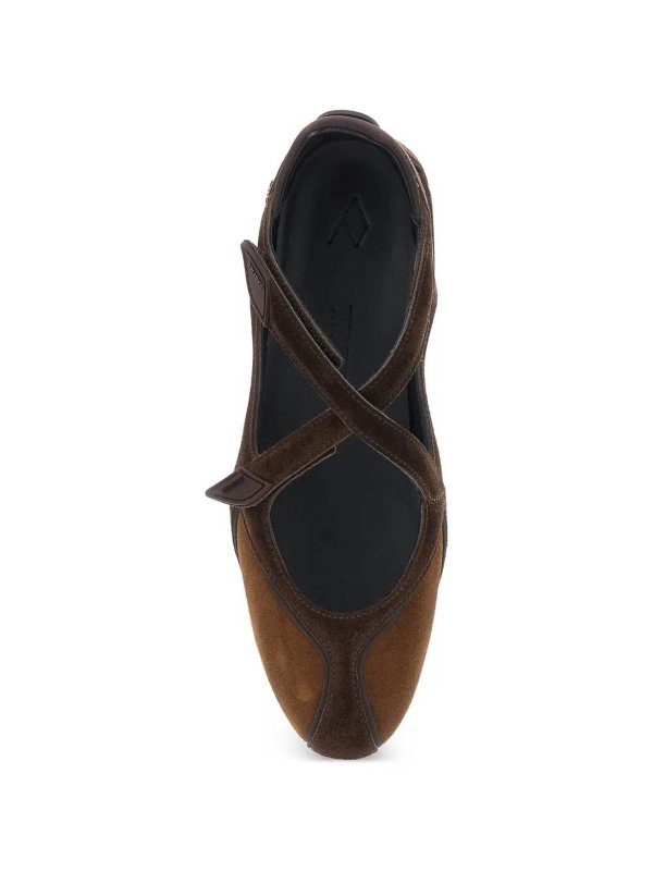 フラットシューズ - ブラウン shop online: The Attico