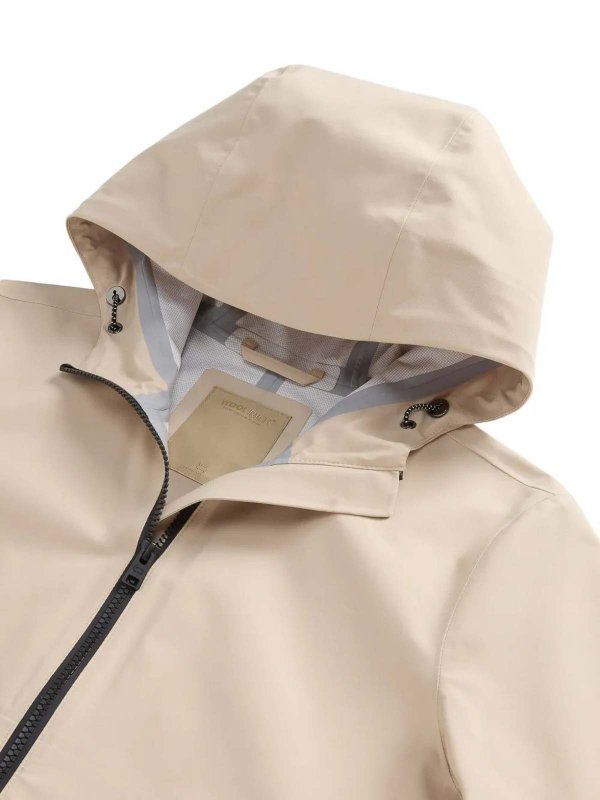 The Best Shops WOOLRICH: Light Stretch Jacket White Pepper