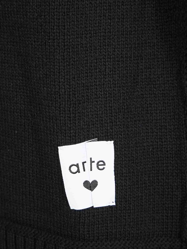 The Best Shops ARTE: cardigans - Reversible Label Knit