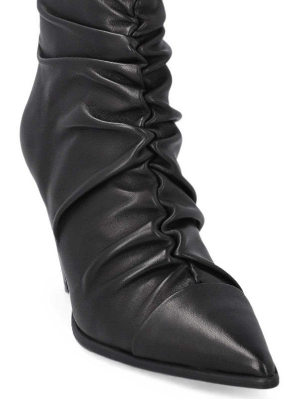 The Best Shops Pinko: Botines - Negro