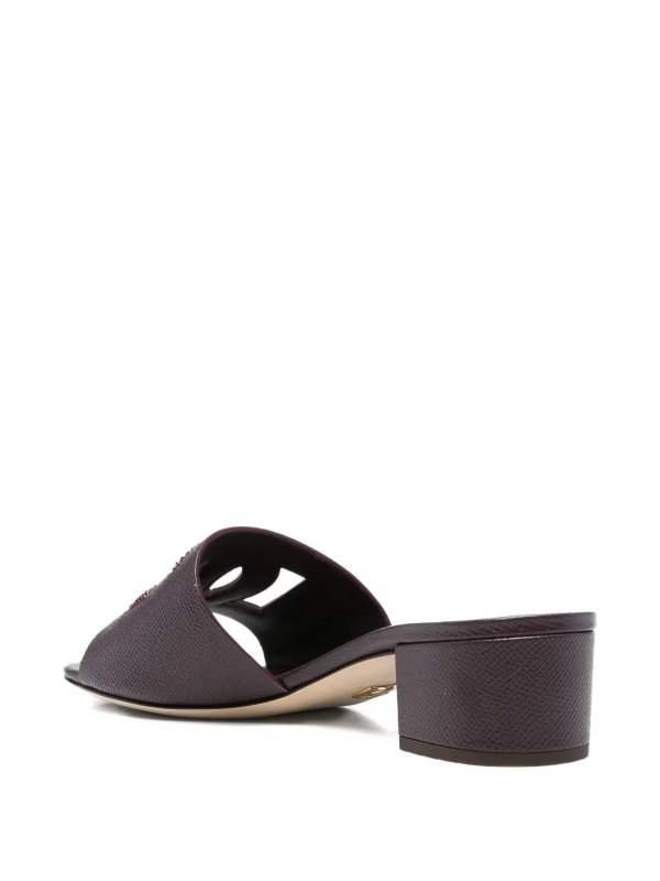 サンダル - ダークレッド shop online: DOLCE & GABBANA