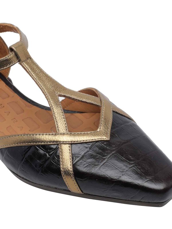 フラットシューズ - ブラウン shop online: Chie Mihara