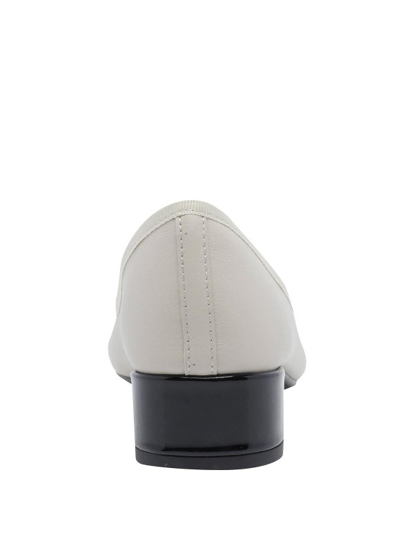 フラットシューズ - 白 shop online: REPETTO