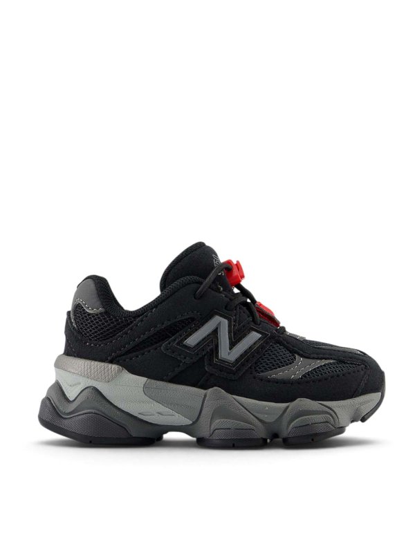 NEW BALANCE: Chaussures de sport - Baskets - Noir