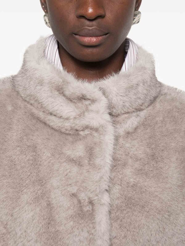 Fur coat shop online: Liu Jo