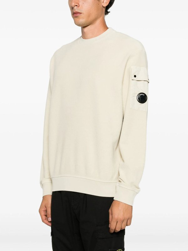 スウェットシャツ/セーター - クリーム shop online: C.P. COMPANY