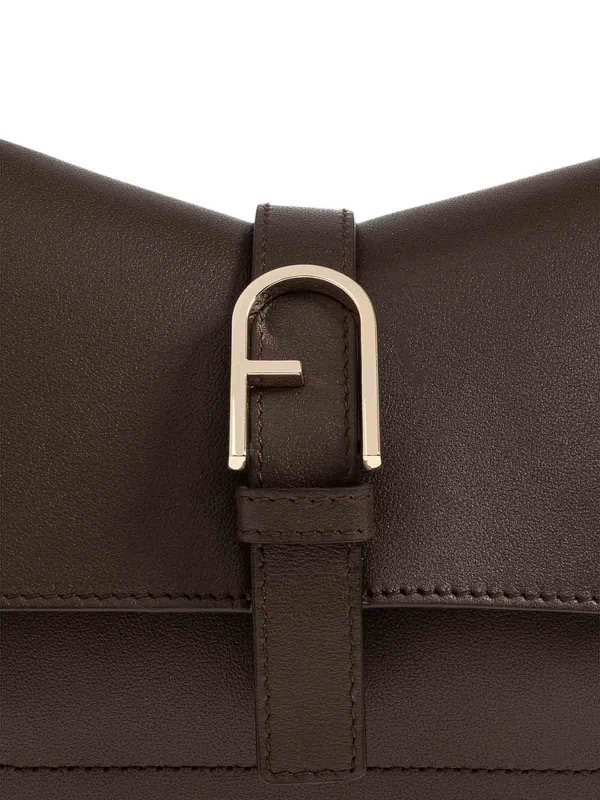 Bag shop online: FURLA