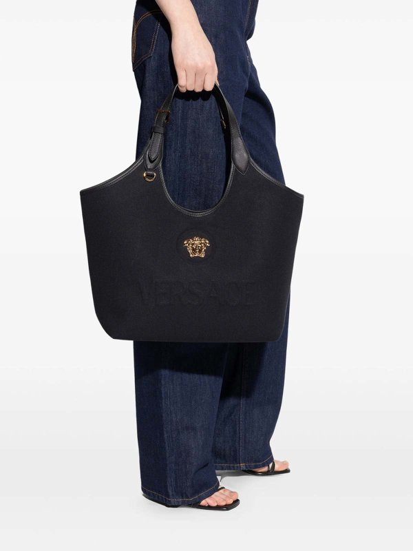 ショルダーバッグ - 黒 shop online: VERSACE