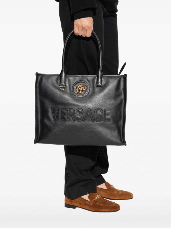ショルダーバッグ - 黒 shop online: VERSACE