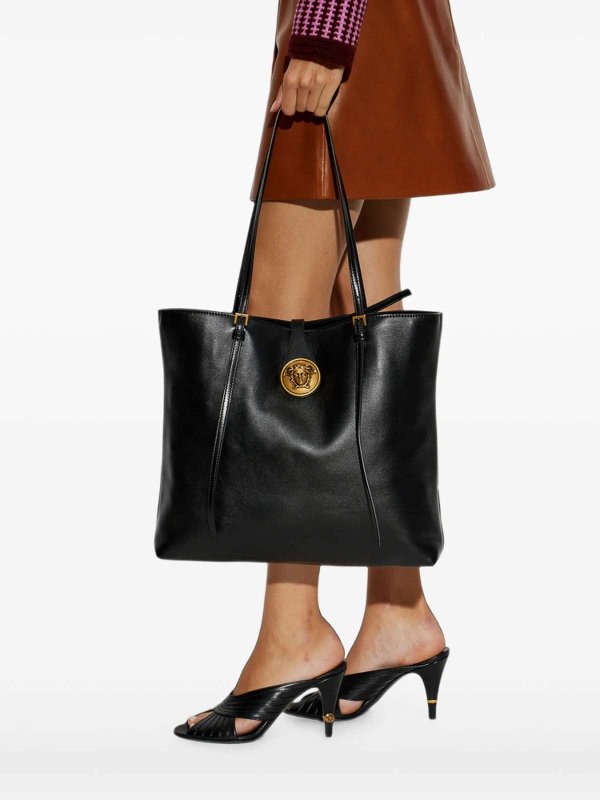 Bag shop online: VERSACE