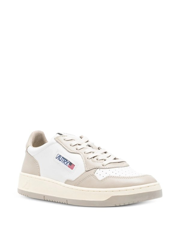 Sneaker shop online: AUTRY