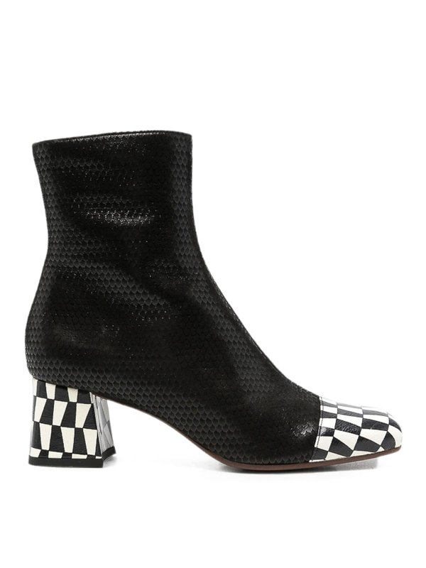 Chie Mihara: Sandalen - Sandalen - Schwarz