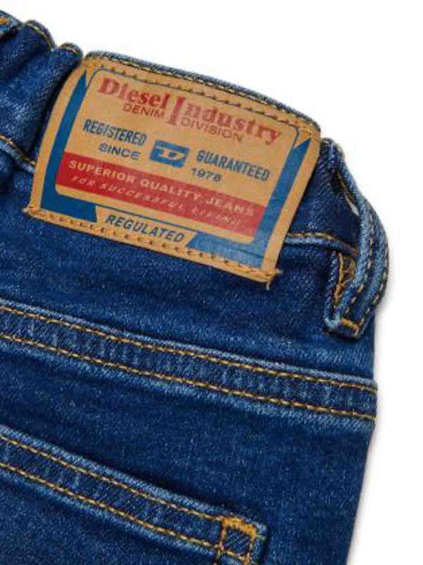 Vaqueros Rectos - Azul shop online: DIESEL