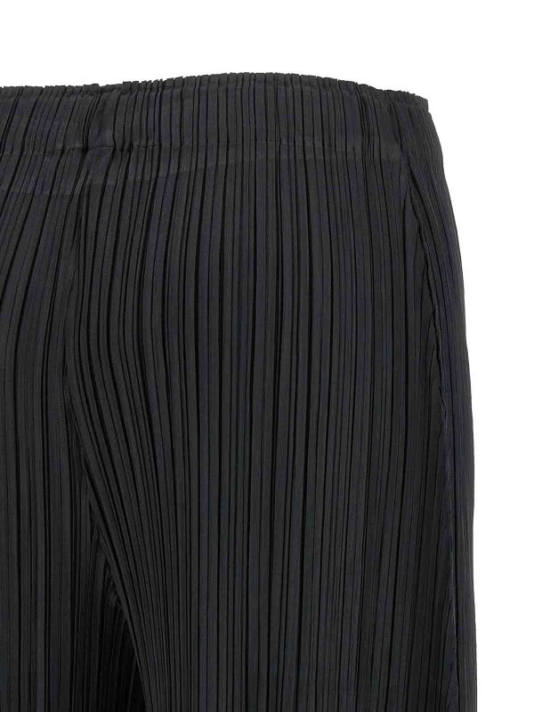 テーラードパンツ - 黒 shop online: PLEATS PLEASE ISSEY MIYAKE
