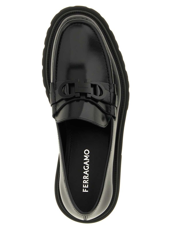 ローファー - 黒 shop online: SALVATORE FERRAGAMO