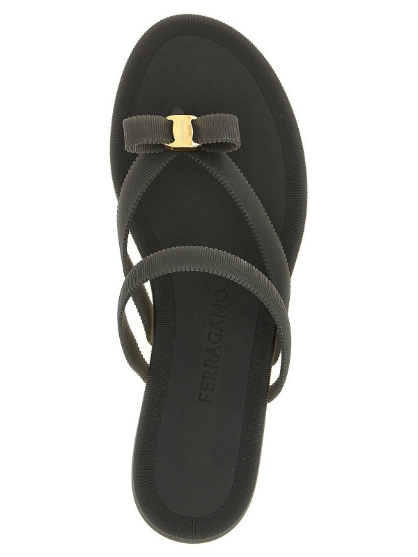 サンダル - 黒 shop online: SALVATORE FERRAGAMO