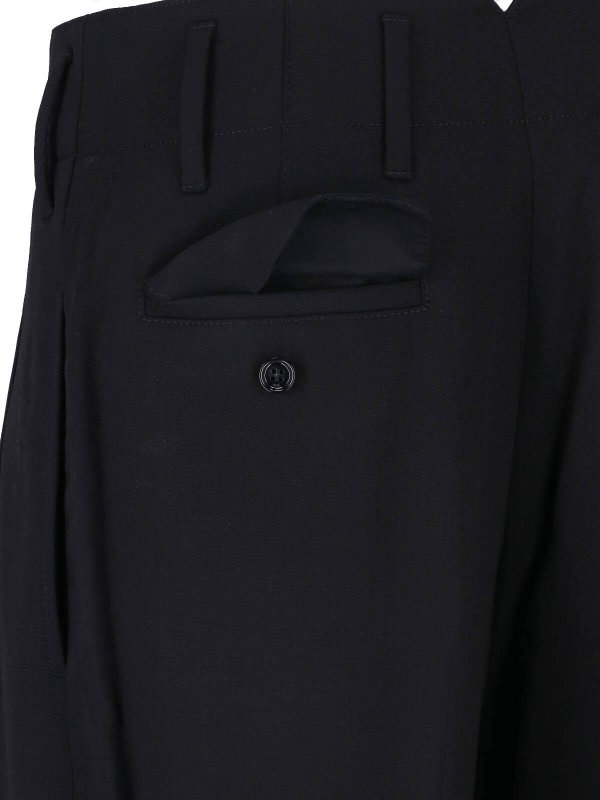 カジュアルパンツ - 黒 shop online: AMI PARIS