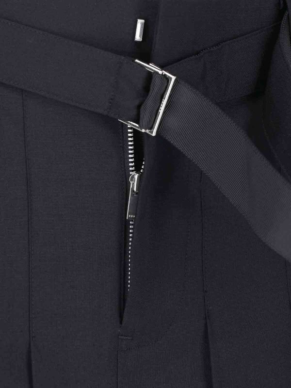 Shorts - Schwarz shop online: Sacai