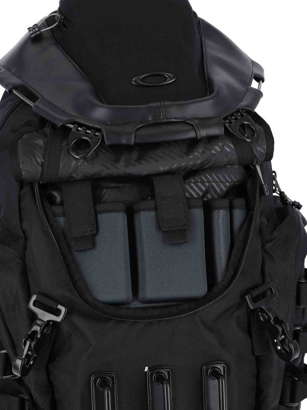Kitchen Sink Backpack shop online: OAKLEY