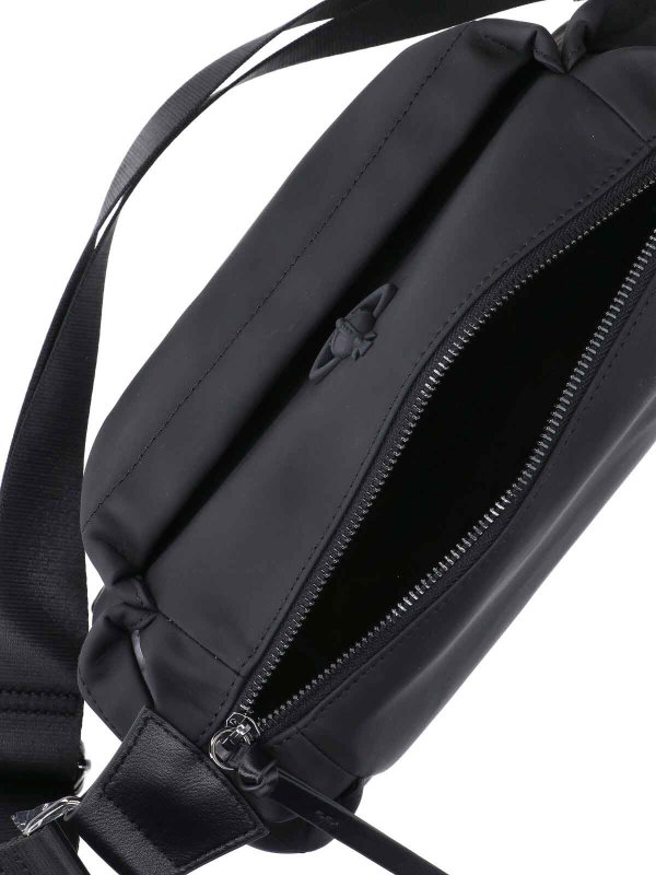 Schultertasche - Schwarz shop online: VIVIENNE WESTWOOD