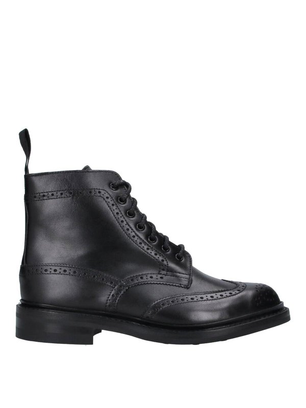 TRICKER