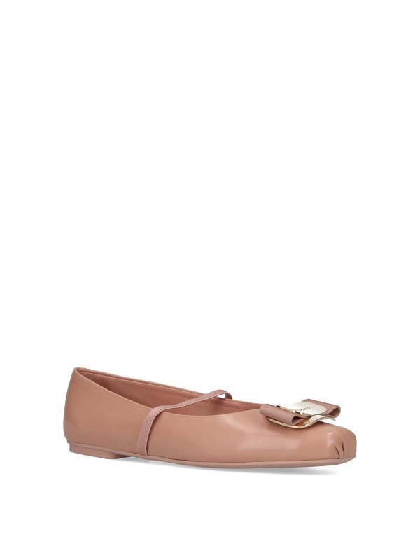 SALVATORE FERRAGAMO: フラットシューズ online - フラットシューズ - ベージュ