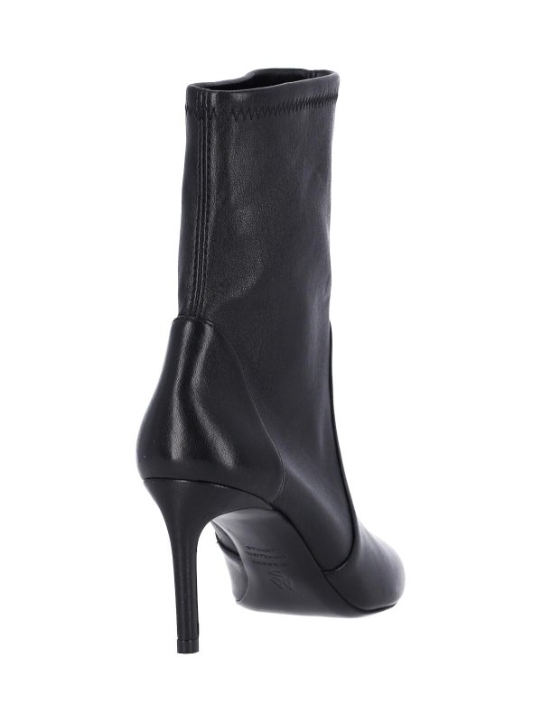 アンクルブーツ - 黒 shop online: Stuart Weitzman