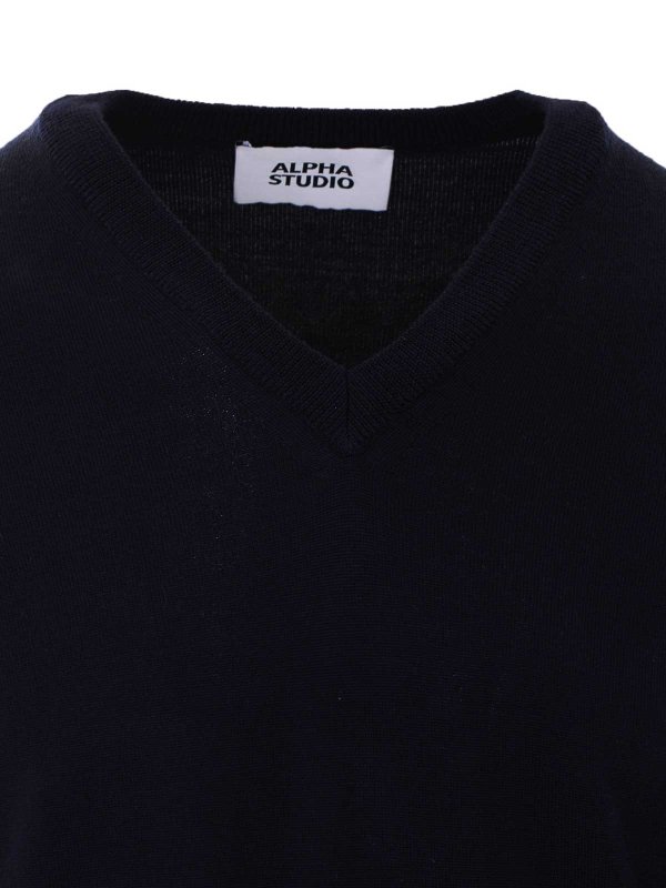 V-Neck Sweater shop online: ALPHA STUDIO