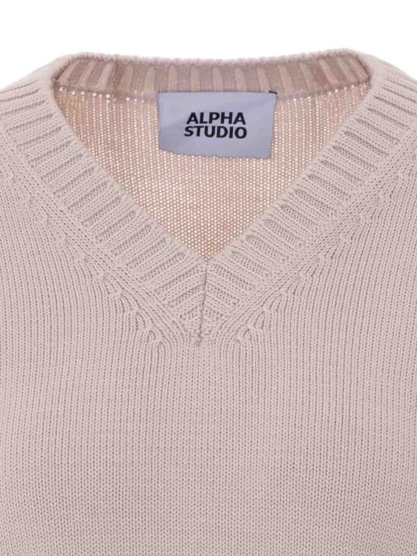 クルーネック - ベージュ shop online: ALPHA STUDIO