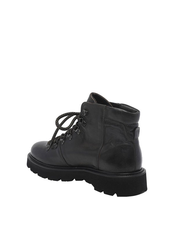 Booties shop online: PAWELK