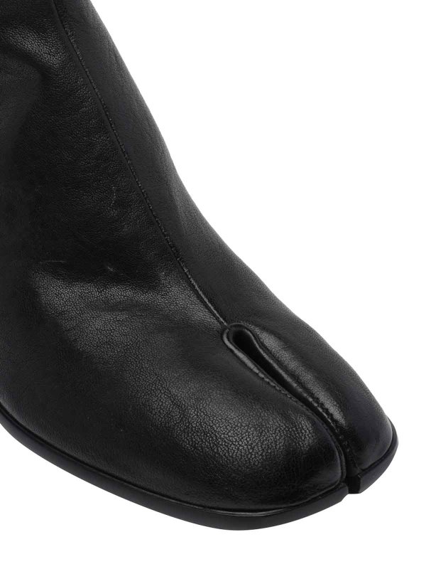 アンクルブーツ - 黒 shop online: Maison Margiela