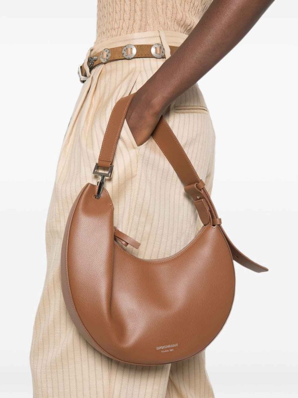 ショルダーバッグ - ブラウン shop online: EMPORIO ARMANI