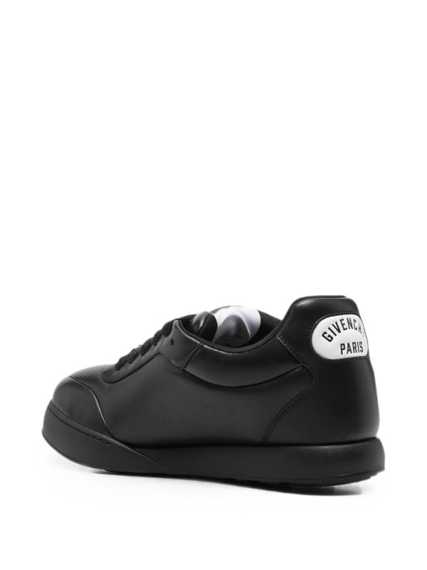 スニーカー - 黒 shop online: GIVENCHY