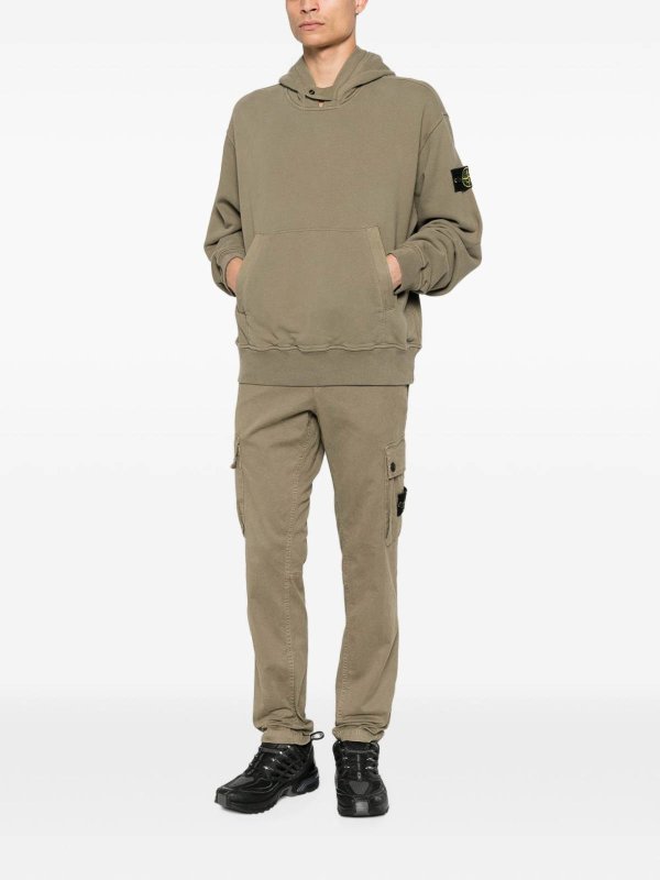 カジュアルパンツ - ダークグリーン shop online: STONE ISLAND
