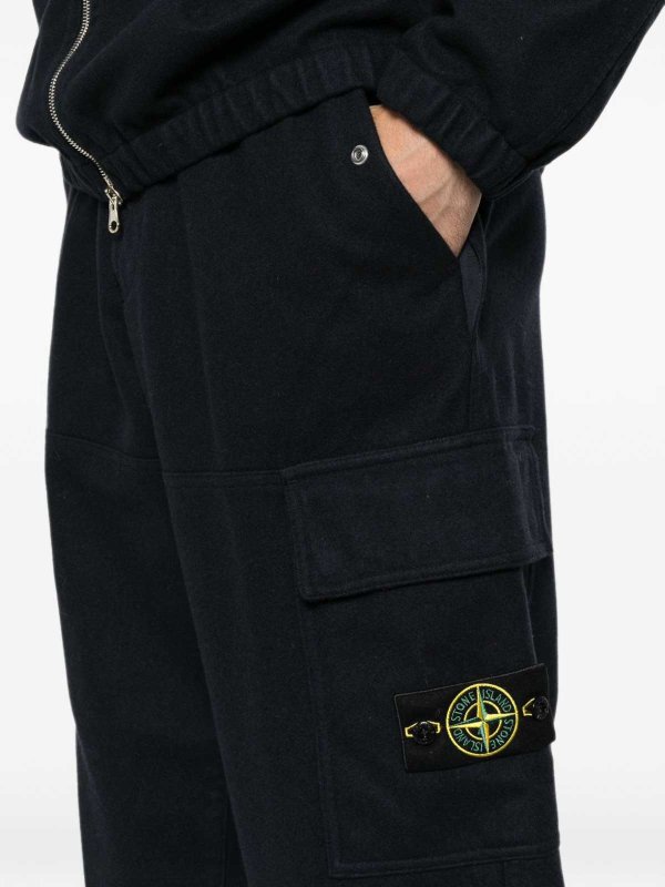 STONE ISLAND: スウェットパンツ online - トラックスーツ ボトムス - ブルー