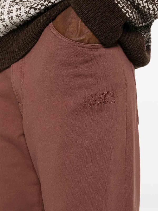 カジュアルパンツ - ブラウン shop online: MM6 MAISON MARGIELA