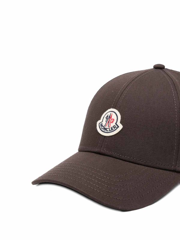 MONCLER: 帽子＆キャッブ online - 帽子 - ブラウン