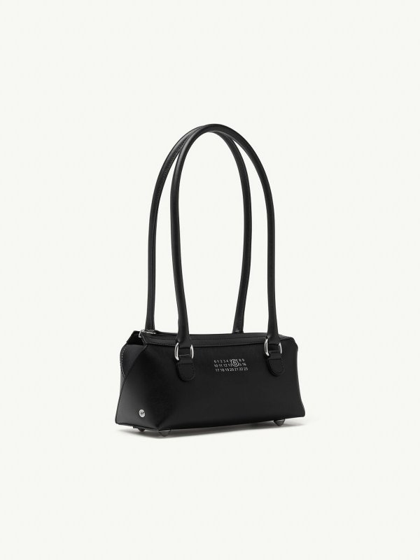 ショルダーバッグ - 黒 shop online: MM6 MAISON MARGIELA